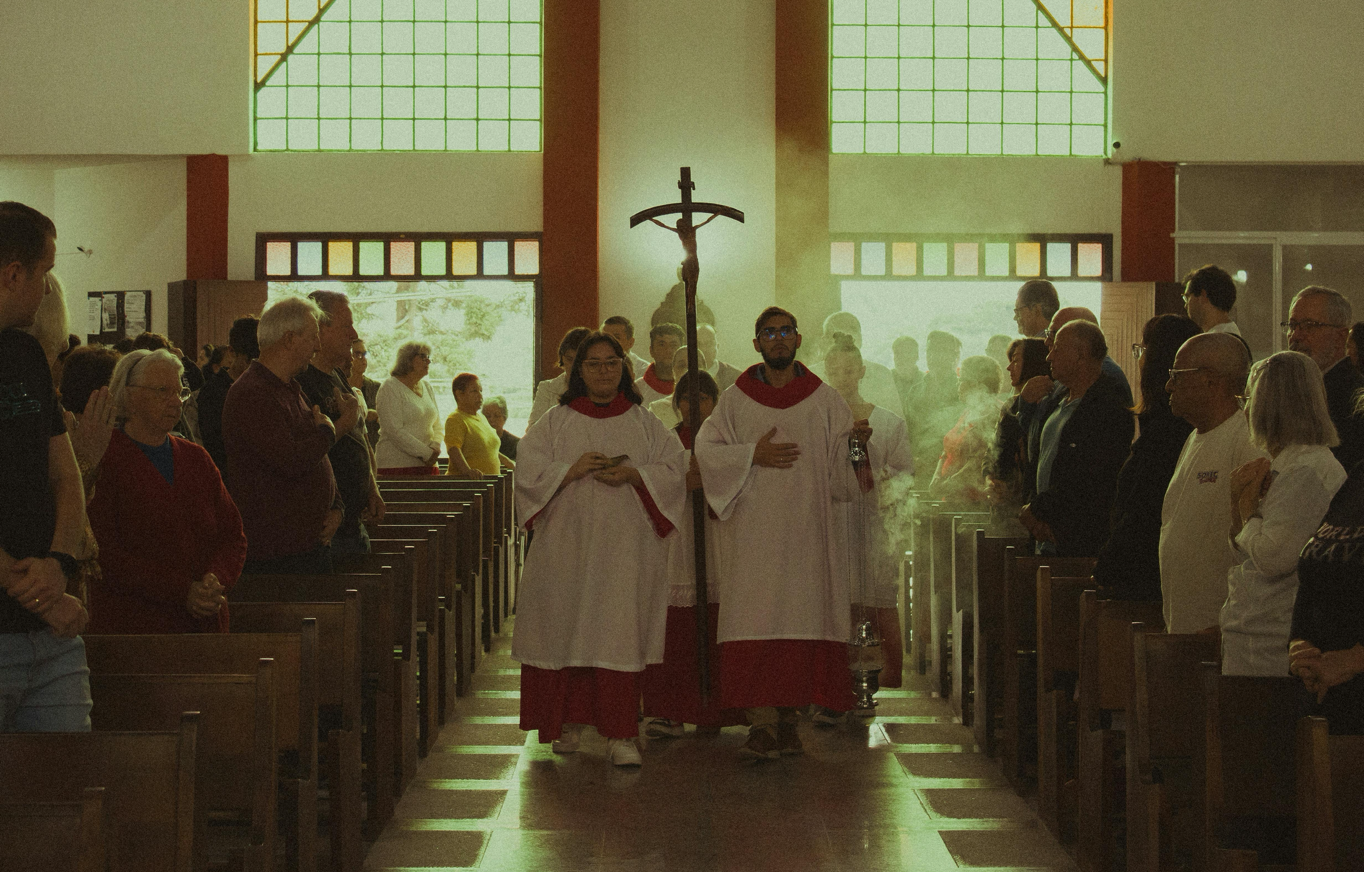 Immagine gratuita di adoratori, altare, cappella